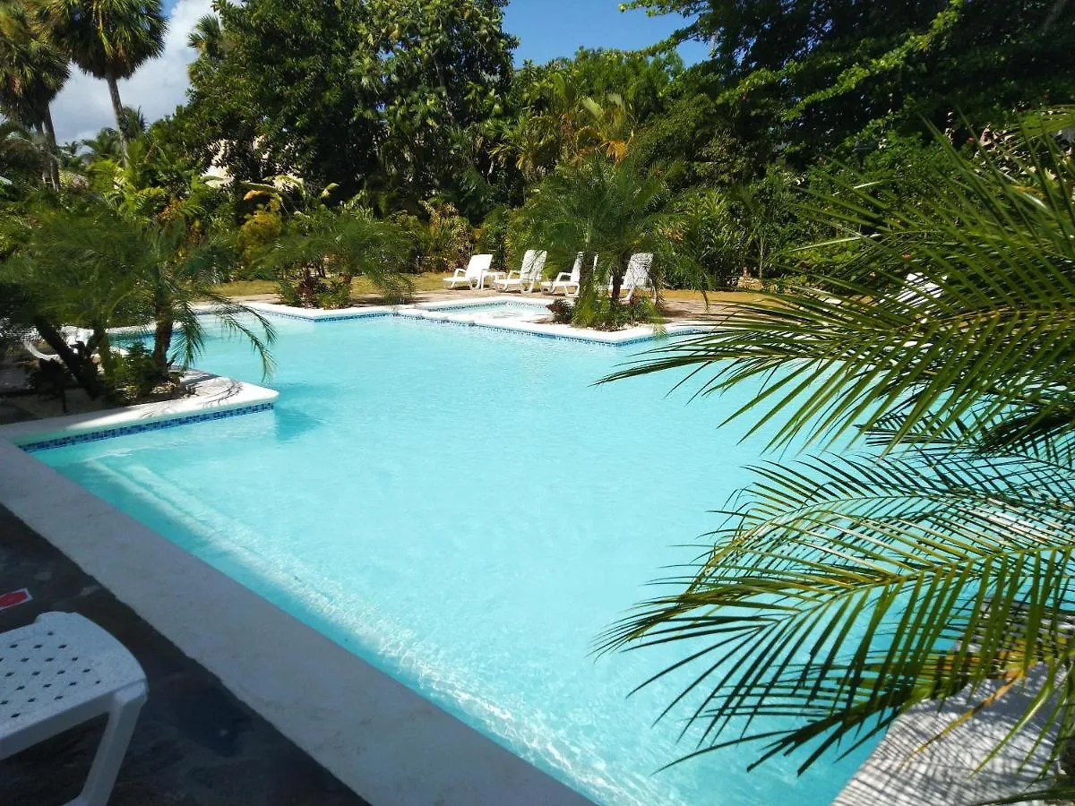 Hotel Coco Plaza Las Terrenas 3*,