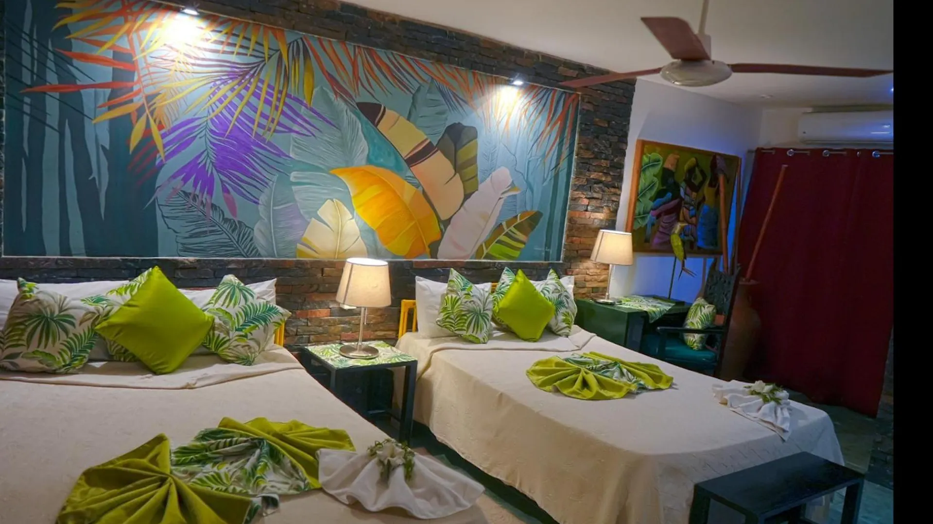 Hotel Coco Plaza Las Terrenas 3*,